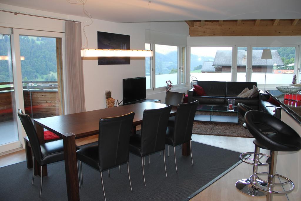 Haus Rufinis Apartment Klosters Ngoại thất bức ảnh
